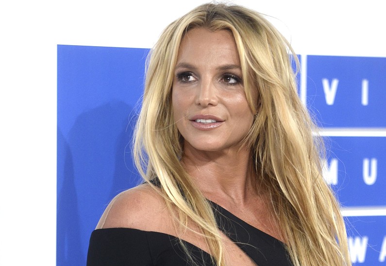 Бритни Спирс экстренно покинула особняк в Лос-Анджелесе стоимостью 7,4 млн долларов 