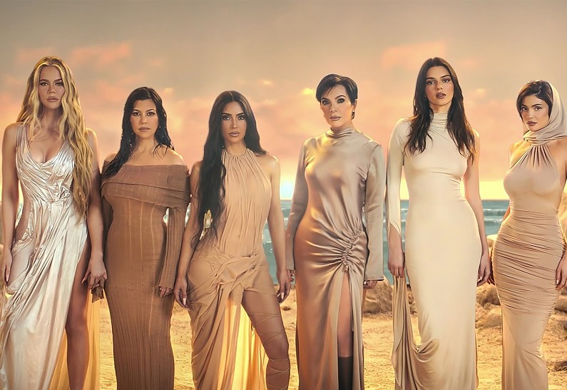 Семья Кардашьян покинула охваченный огнем Лос-Анджелес