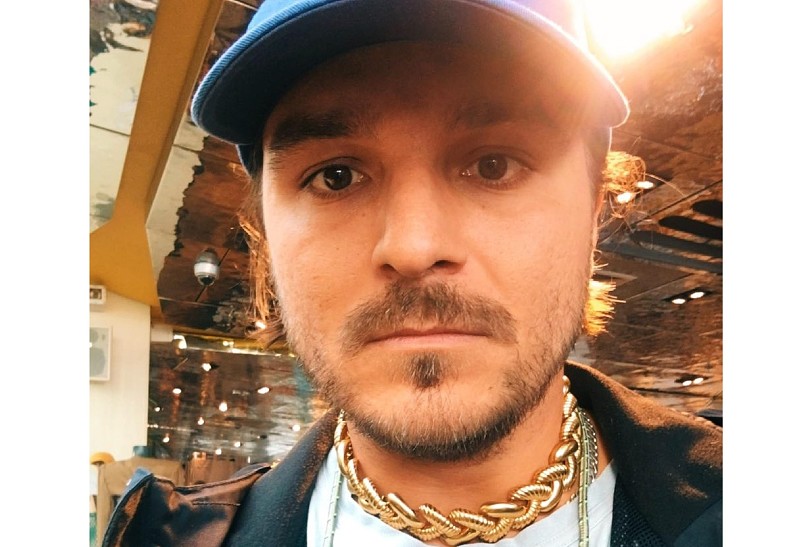 Собирал моделей Giorgio Armani и Jean Paul Gaultier: что нужно знать о топ-стилисте Врублевском