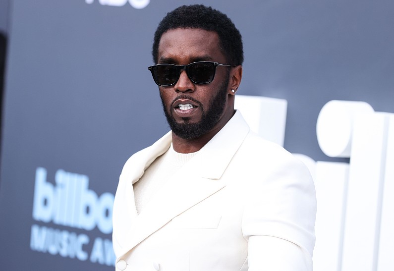 Теория заговора: Пи Дидди мог спровоцировать массовые пожары в Лос-Анджелесе, чтобы уничтожить улики