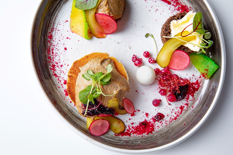 Закуска «Тайна стульев» (Сет № 1 от ресторана «Шинок» и Театра Русская песня)