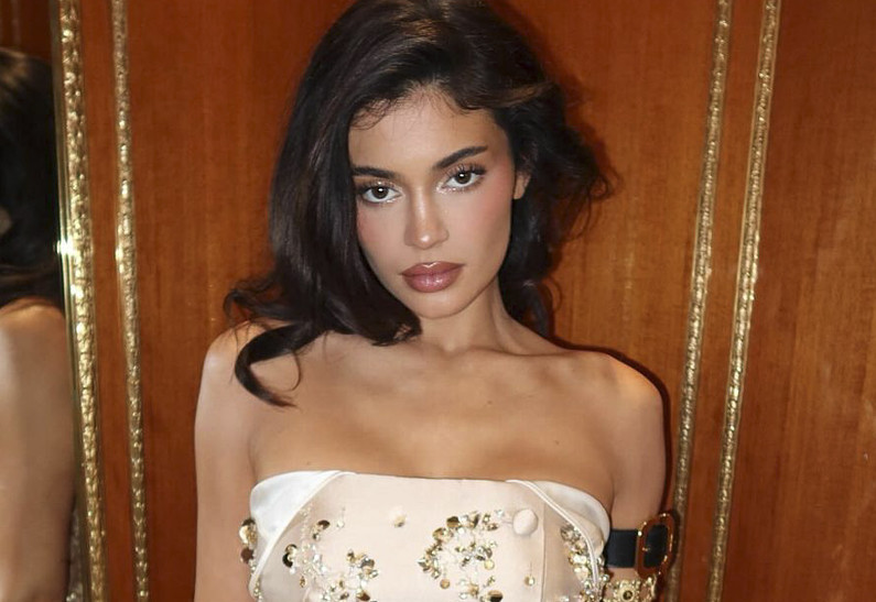 Кайли Дженнер ссорится с родственниками из-за романа с Тимоти Шаламе