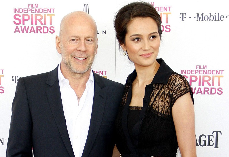 Эмма Хэминг опубликовала новые кадры тяжелобольного Брюса Уиллиса