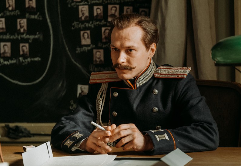 Номинант на «Оскар» Юра Борисов в исторической эпопее Андрея Кончаловского «Хроники русской революции»: первые подробности и кадры