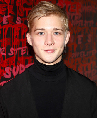 Олег Савостюк («Дайте шоу»)