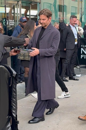 Брэдли Купер