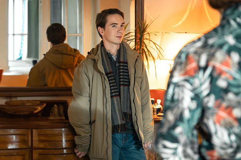 Денис Власенко