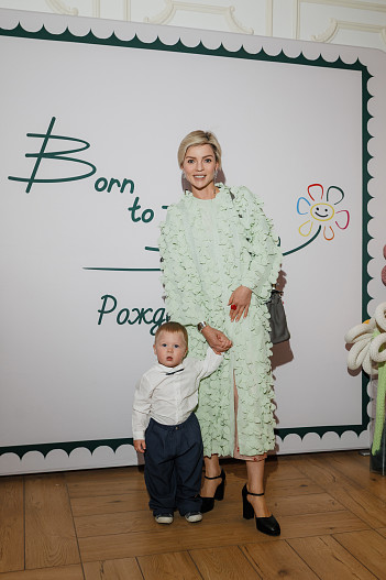 Елена Николаева с сыном