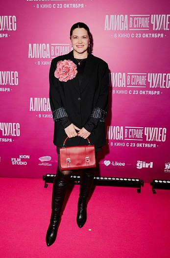 Аниса Ашику