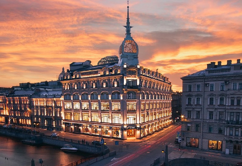 Au Pont Rouge Autumn Days: праздник моды и эксклюзивных предложений