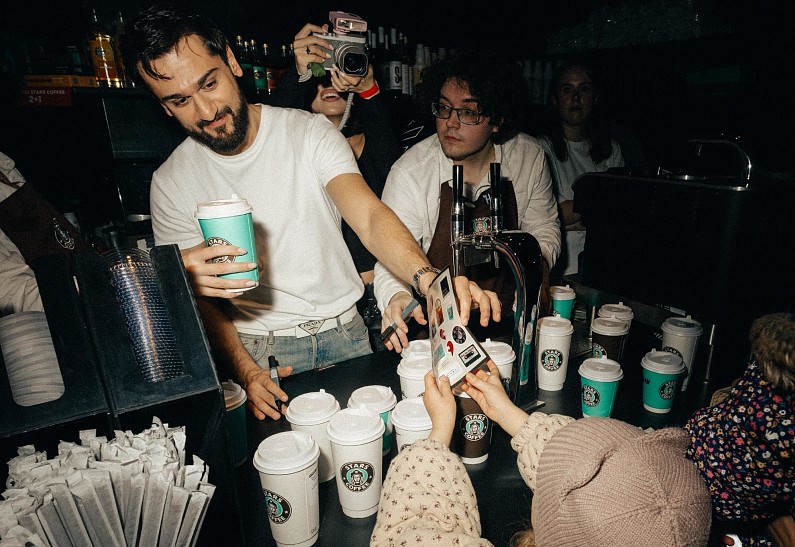 JONY и Stars Coffee создали музыкальный праздник «рядом» с поклонниками