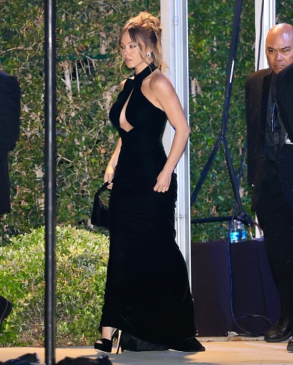 Сидни Суини