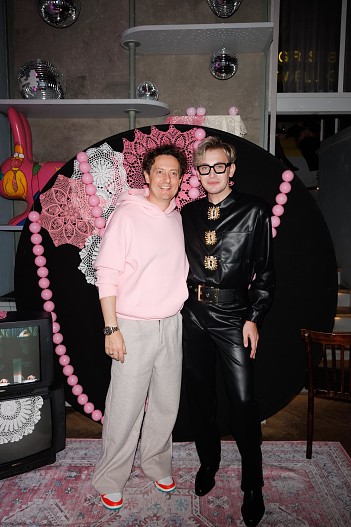 Стас Ярушин, Никита Карстен