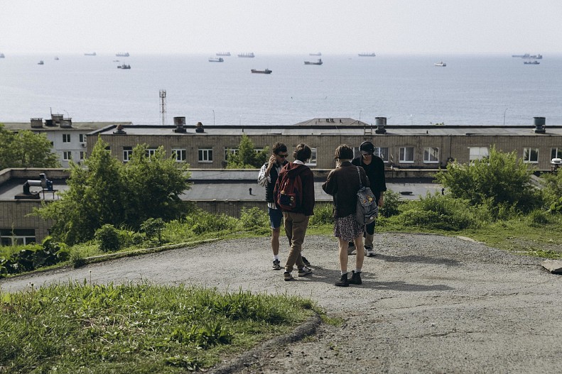 На Дальнем Востоке порт и жилые кварталы может разделять всего одна дорога