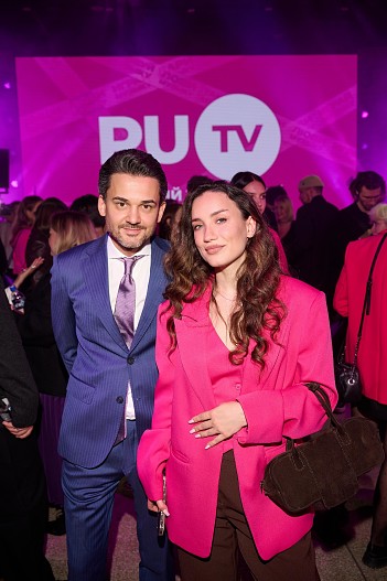 Беркели Овезов и Виктория Дайнеко