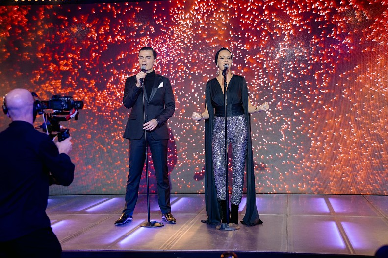 Серж, Слава