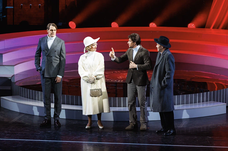 Фрагмент спектакля «Дунаевские. Двойной портрет»