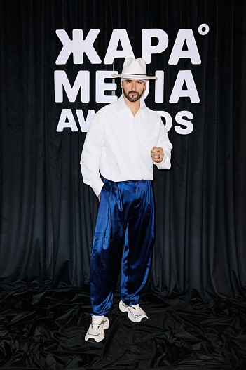 Максим Завидия