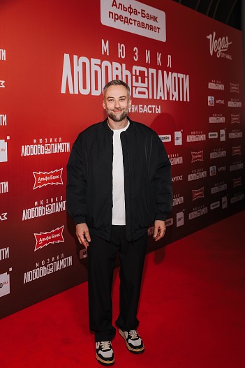 Дмитрий Шепелев