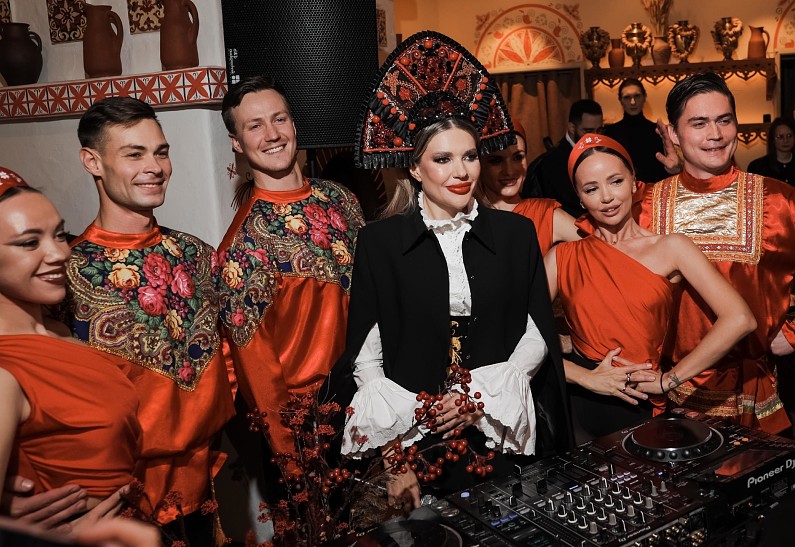 Митя Фомин, Наташа Королёва, Леонид Руденко и другие гости презентации трека «Калинка» от DJ Katya Guseva