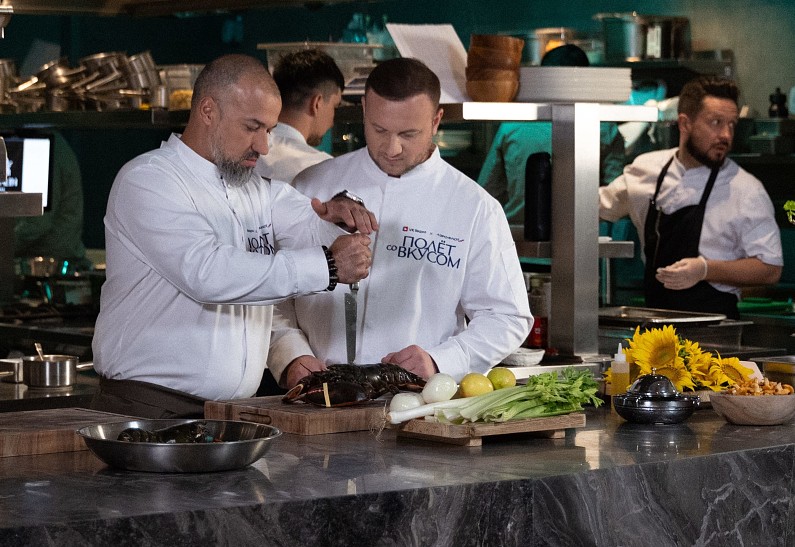 VK Видео и Аэрофлот выпустили гастрономическое тревел-шоу «Полёт со вкусом»