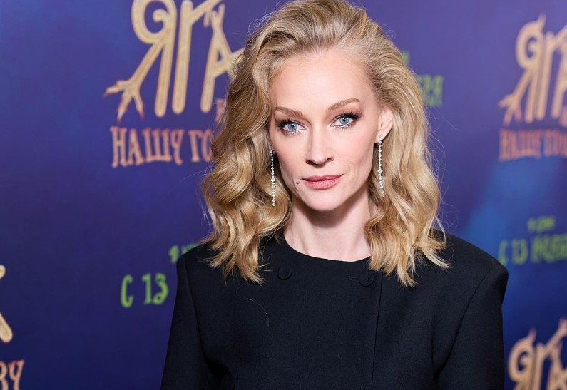 Светлана Ходченкова, Сергей Шакуров, Денис Прытков и другие гости премьеры фильма «Яга на нашу голову»