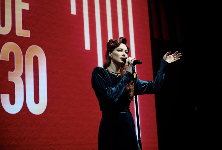 Настасья Самбурская