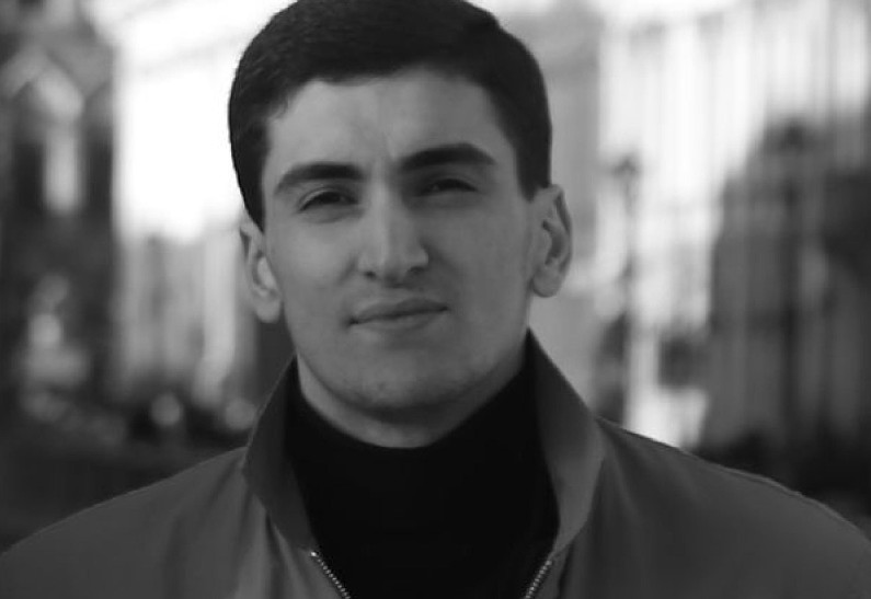 В проекте Александра Шоуа представили новую песню «Мама»