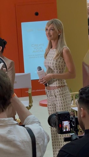 Белла Хадид