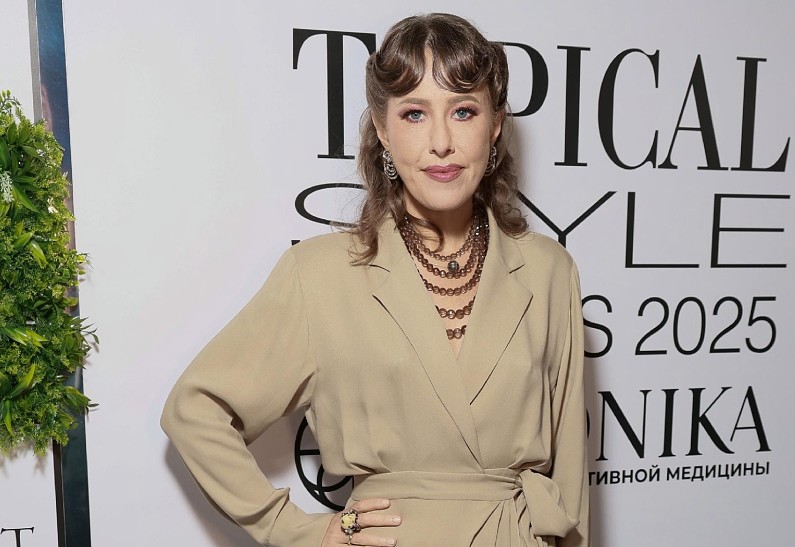 Ксения Собчак, Влад Топалов и Регина Тодоренко, Алсу, Оксана Самойлова и другие гости 17-й ежегодной премии «Topical Style Awards 2025»