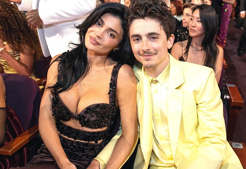 Кайли Дженнер ответила на слухи о расставании с Тимоти Шаламе