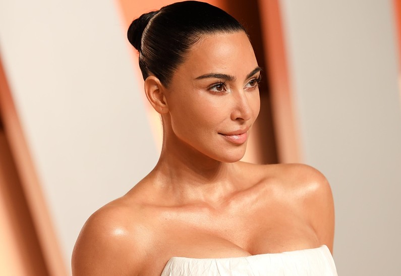 Ким Кардашьян избегает отношений после скандального развода с Канье Уэстом