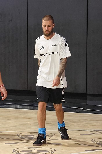 Джастин Бибер