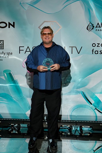 Влад Петров