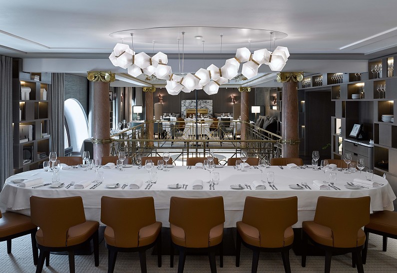 Первые гастроли петербургской «Перемены» в ресторане Savva