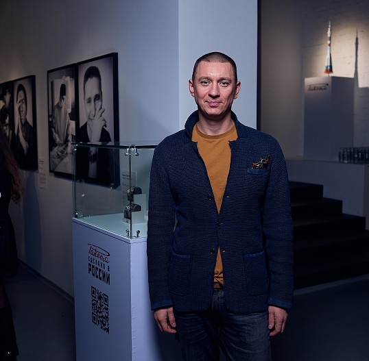 Андрей Золотов