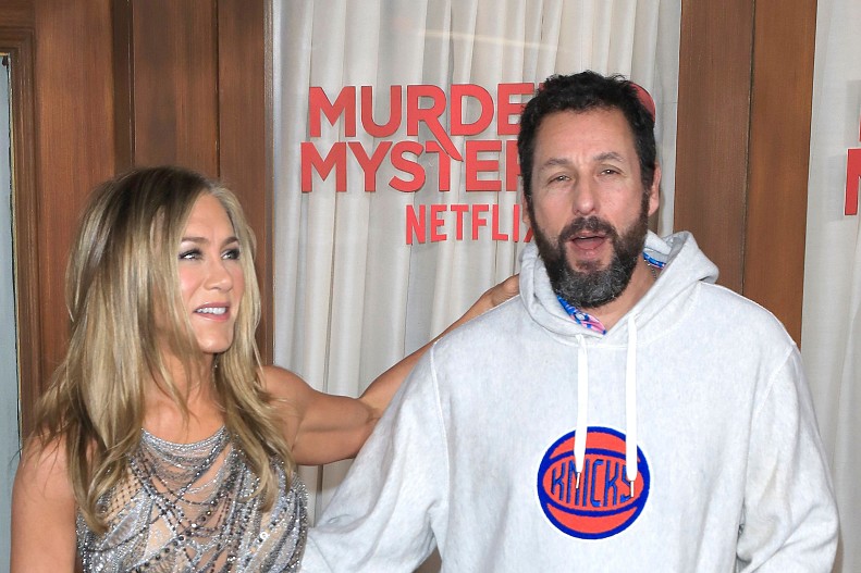 Дженнифер Энистон и Адам Сэндлер