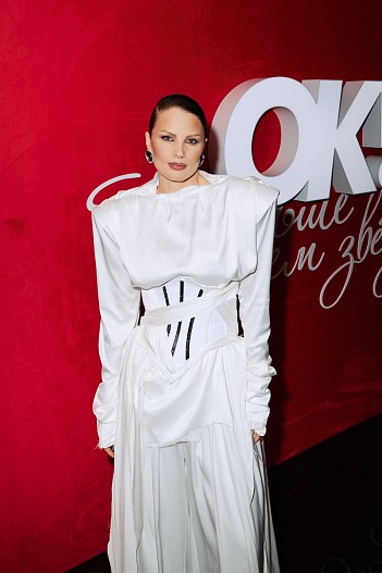 Ева Власова