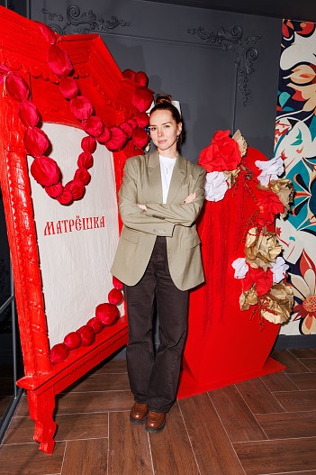 Елена Николаева