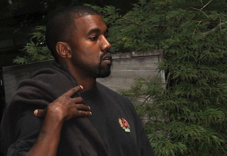 Канье Уэст вызвал тревогу по поводу своего самочувствия. Что случилось?