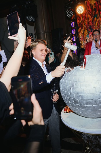 Никита Мартынов