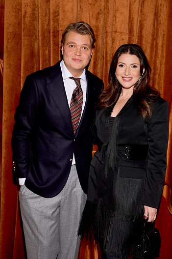 Никита Мартынов, Жасмин