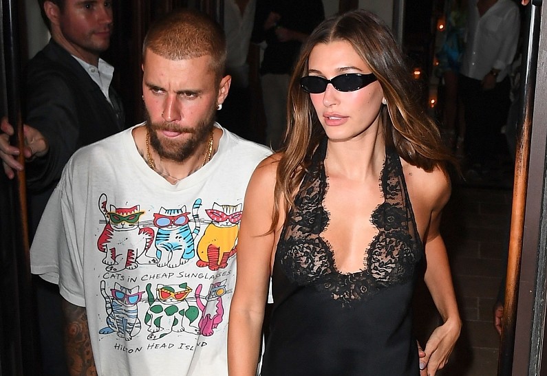 Джастин Бибер публично проигнорировал день рождения своей жены. Что случилось?