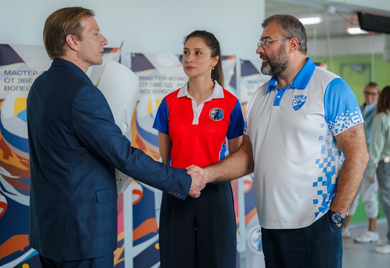 В Санкт-Петербурге завершились съемки многосерийной мелодрамы «Чайки-2» режиссера Антона Сиверса