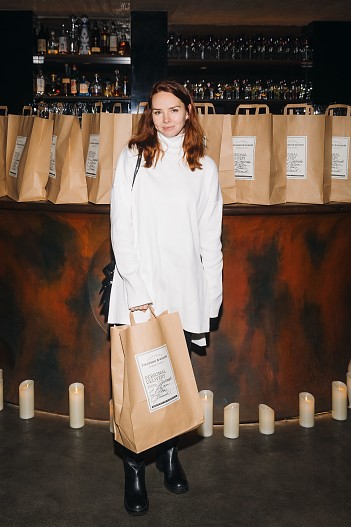 Елена Николаева