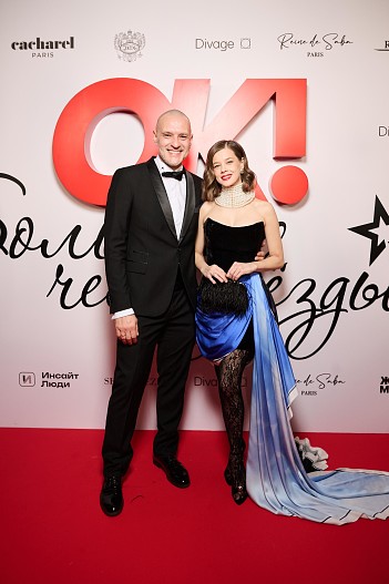 Руслан Панов и Катерина Шпица (платье ALENA AKHMADULLINA)