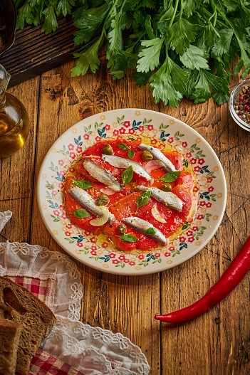 Печеный перец с килькой