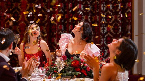 «Гранд Отель Европа» представил программу праздничного сезона