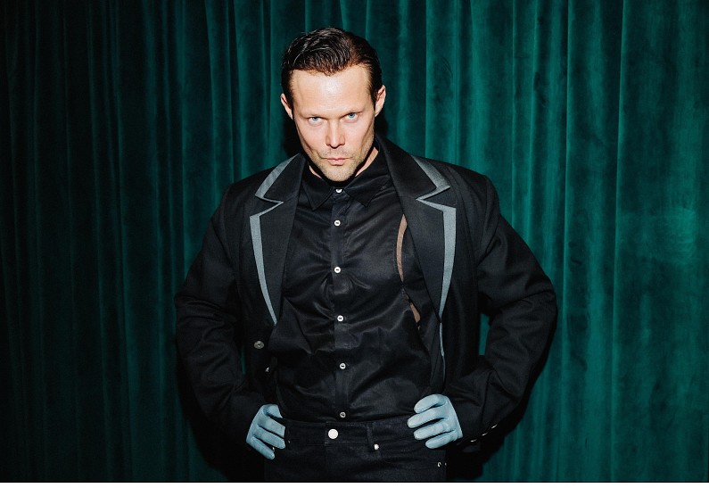 Даниил Воробьёв, Юлия Хлынина и Евгений Ткачук представили фильм «Волчок»