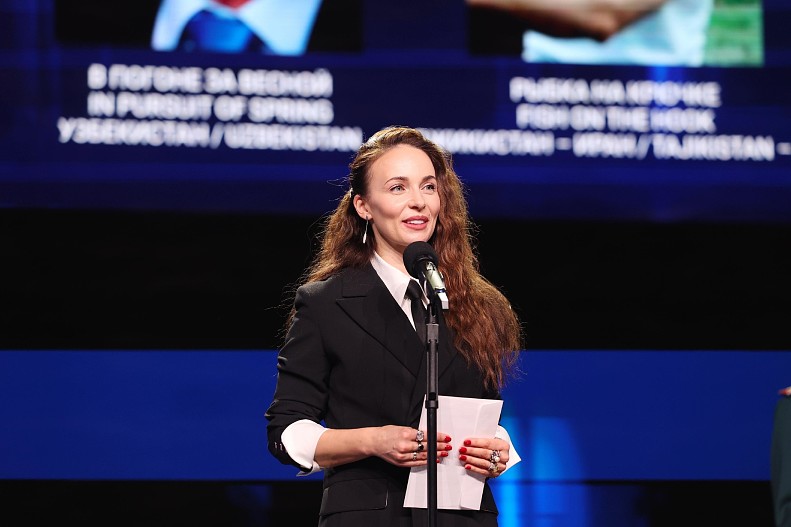 Анна Снаткина